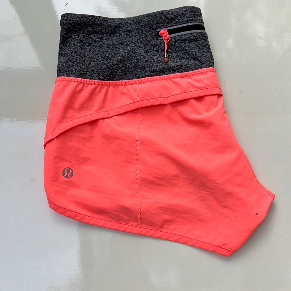 lululemon speed up shorts 2.5”